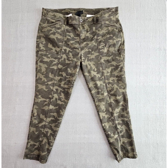 Lane Bryant Camoflauge Moto Jeans Size 24 (W44 L29) Green EUC Motocore Hunting - Picture 1 of 11